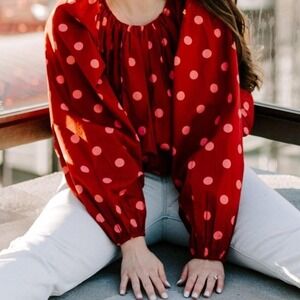 polka dot top